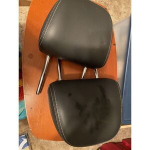 VW  BEETLE‎ FRONT SEAT HEADREST HEAD REST BLACK USED SET 2012 Thru 2019